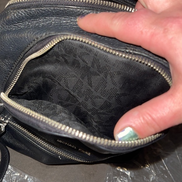 MICHAEL MICHAEL KORS
Rhea Medium Leather Backpack NWOT 100% authentic - Picture 13 of 16